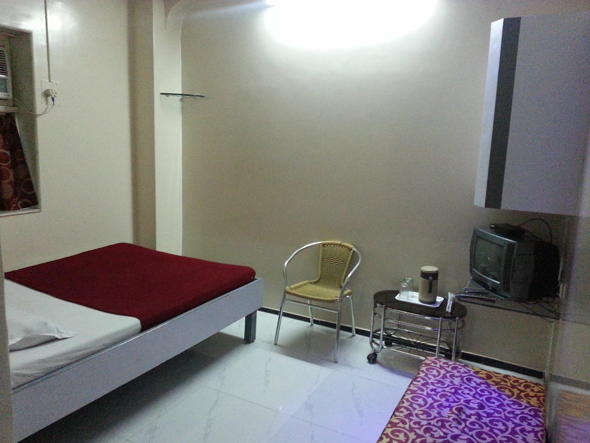 New Metro Guest House Mumbai Dış mekan fotoğraf